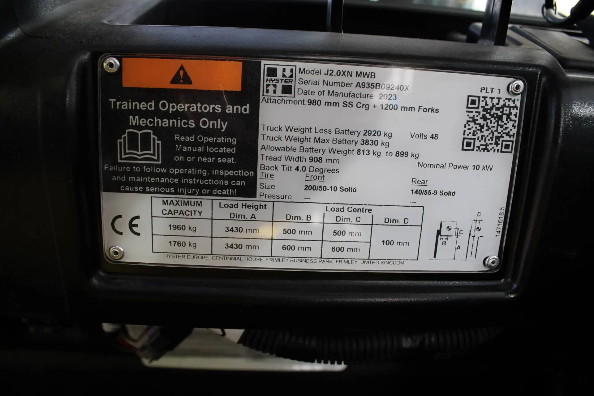 Hyster J2.0XN forklift specifications