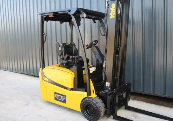 Yale ERP20VT 3-wheel electric forklift