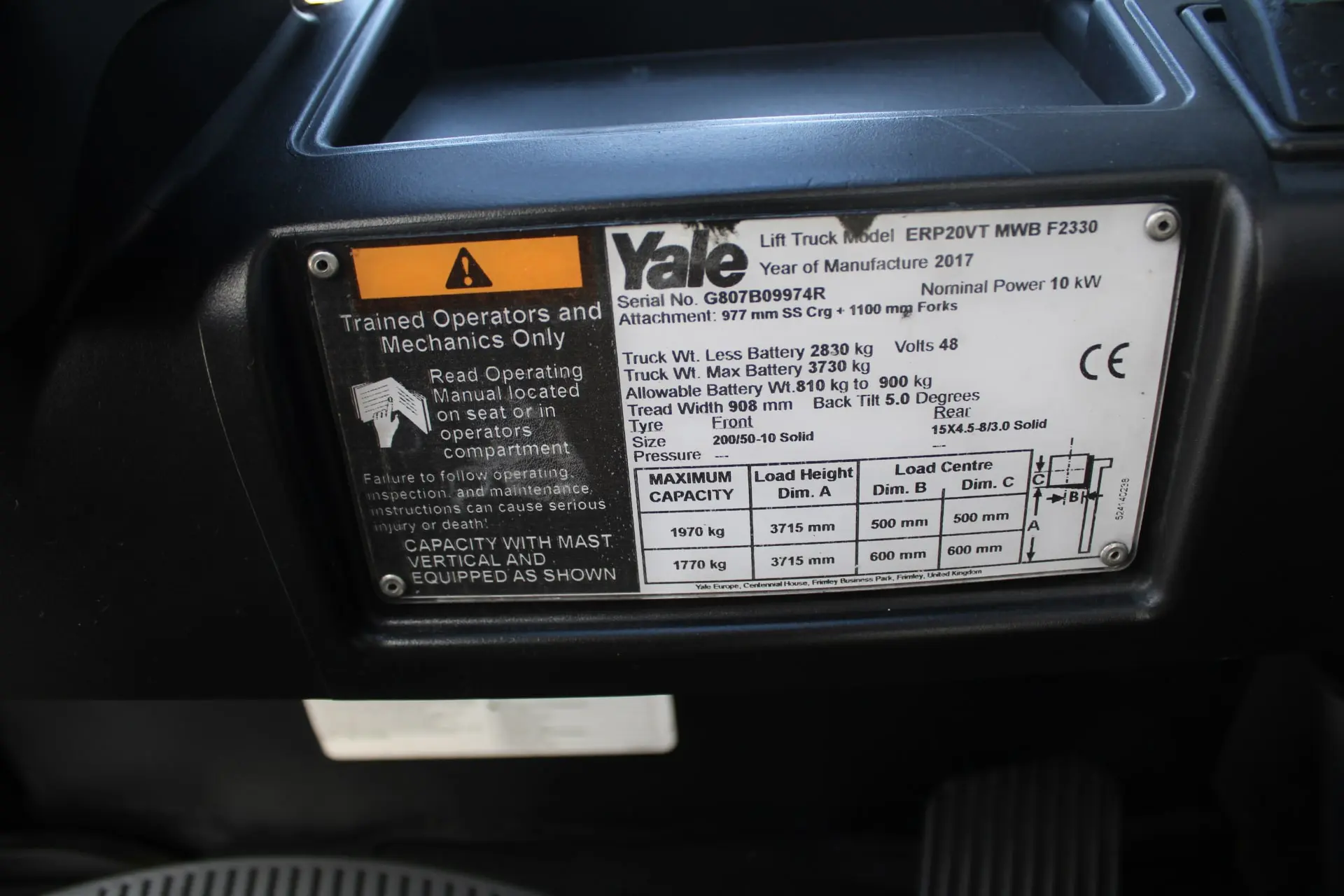 Yale ERP20VT 3-wheel electric forklift (9)