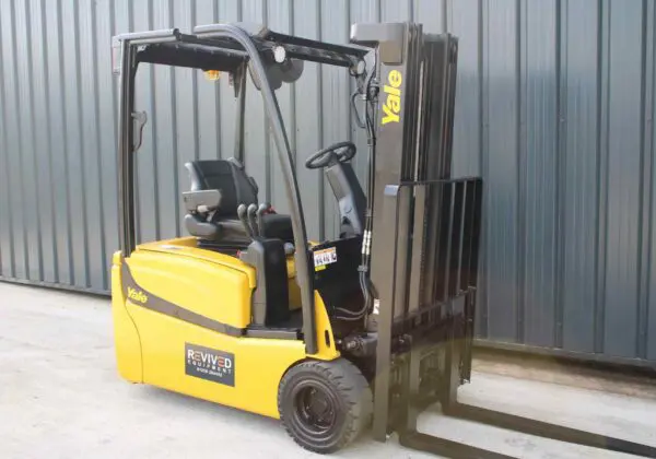 YALE ERP20VT Electric Forklift