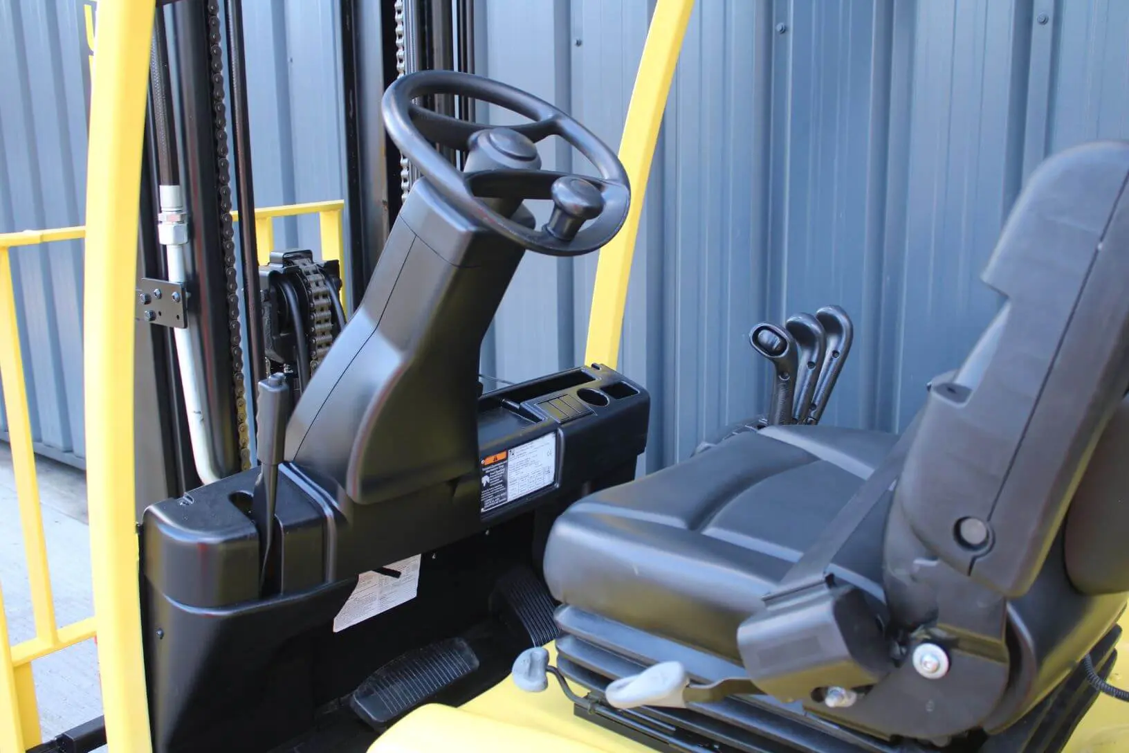 HYSTER D203802235P - 4