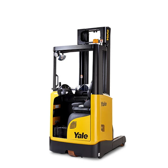 items_0007_Reach Truck Yale Reach Truck