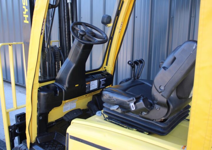 Hyster J1.8XNT 3-Wheel Electric Forklift 9