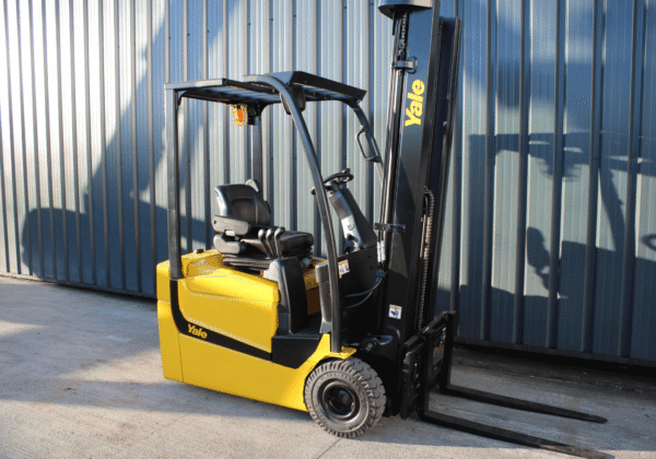 YALE ERP15VC Electric Forklift