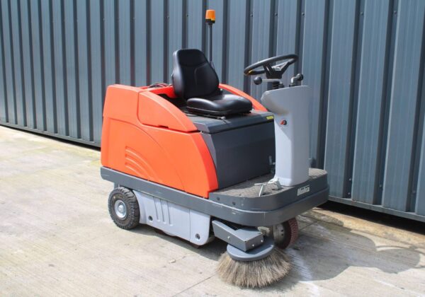 Hako Sweepmaster B980R